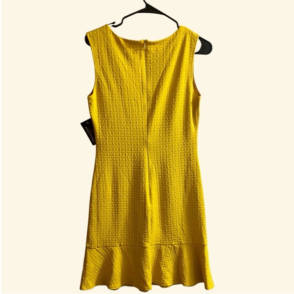 Vibrant Yellow Textured Dress
#N097 - Picture 3 of 5